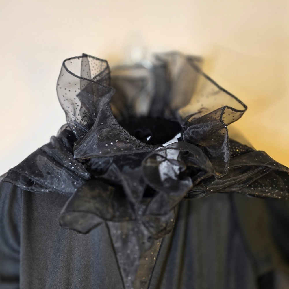 Pottery Barn Witch Costume Girls 7/8 Small Black Spiders Sparkle Dress Up No Hat - Picture 6 of 12
